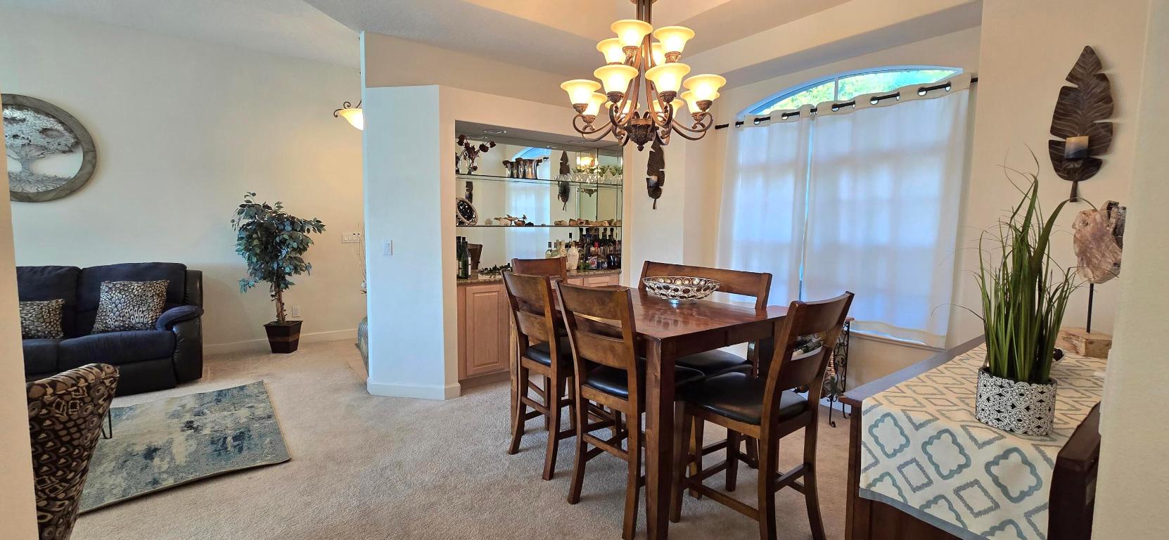 602 SW Pueblo Terrace