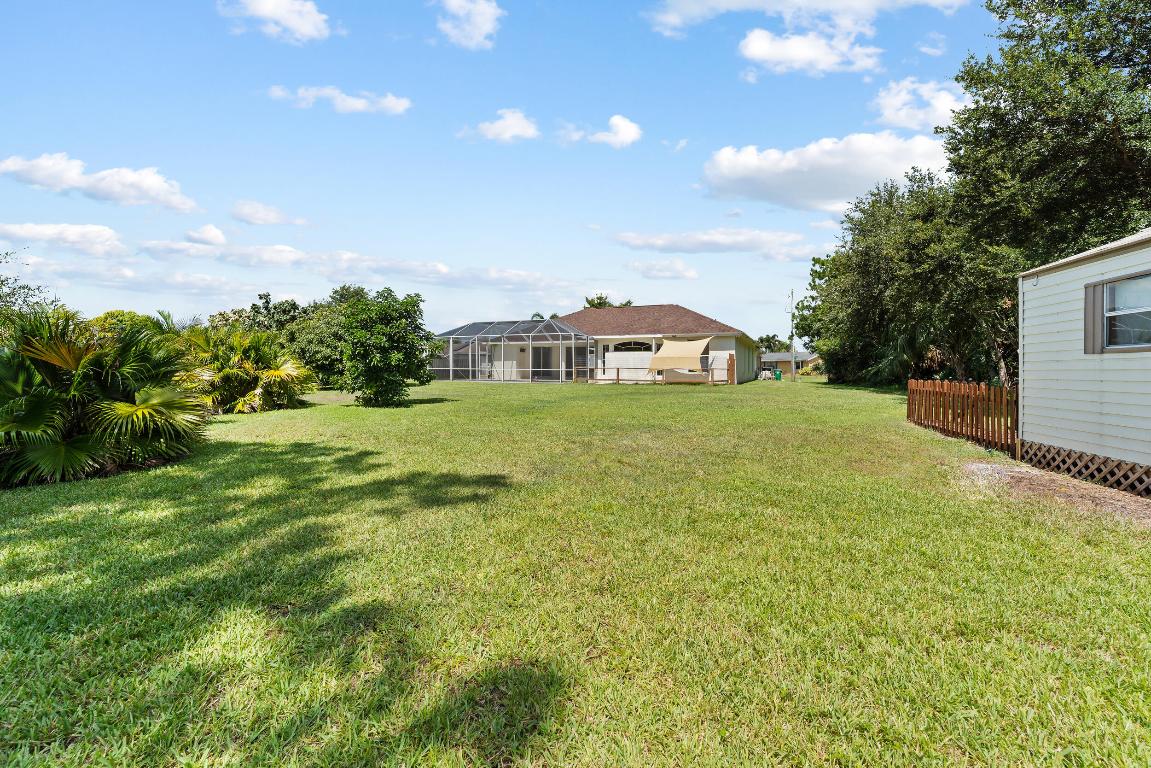 602 SW Pueblo Terrace