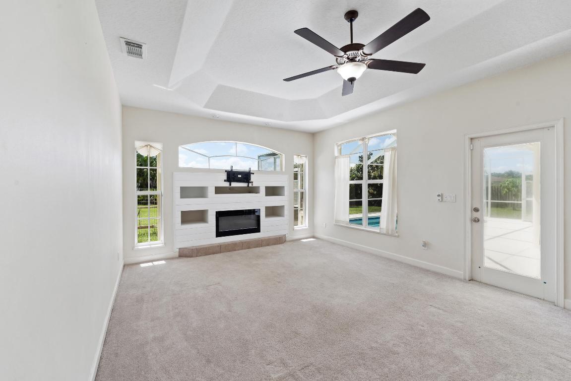 602 SW Pueblo Terrace