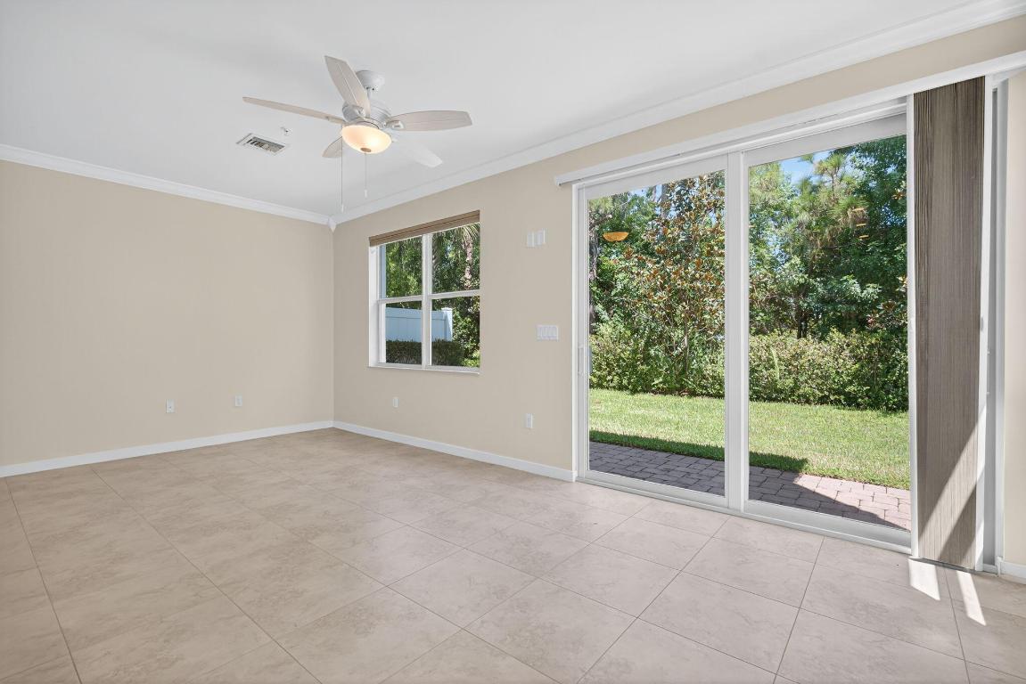 6265 SE Fauna Terrace