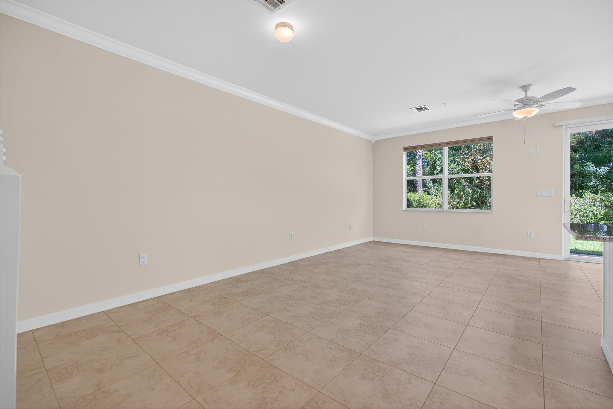 6265 SE Fauna Terrace