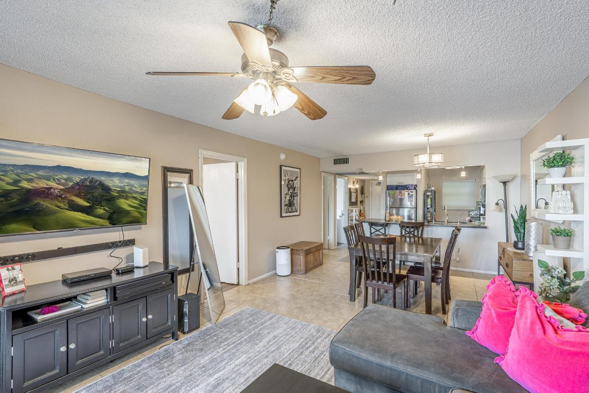 9235 Lagoon Place 302