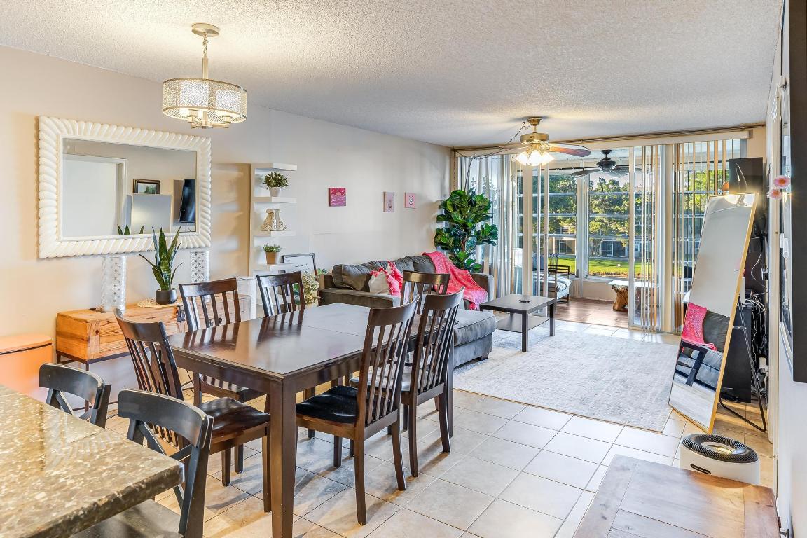 9235 Lagoon Place 302