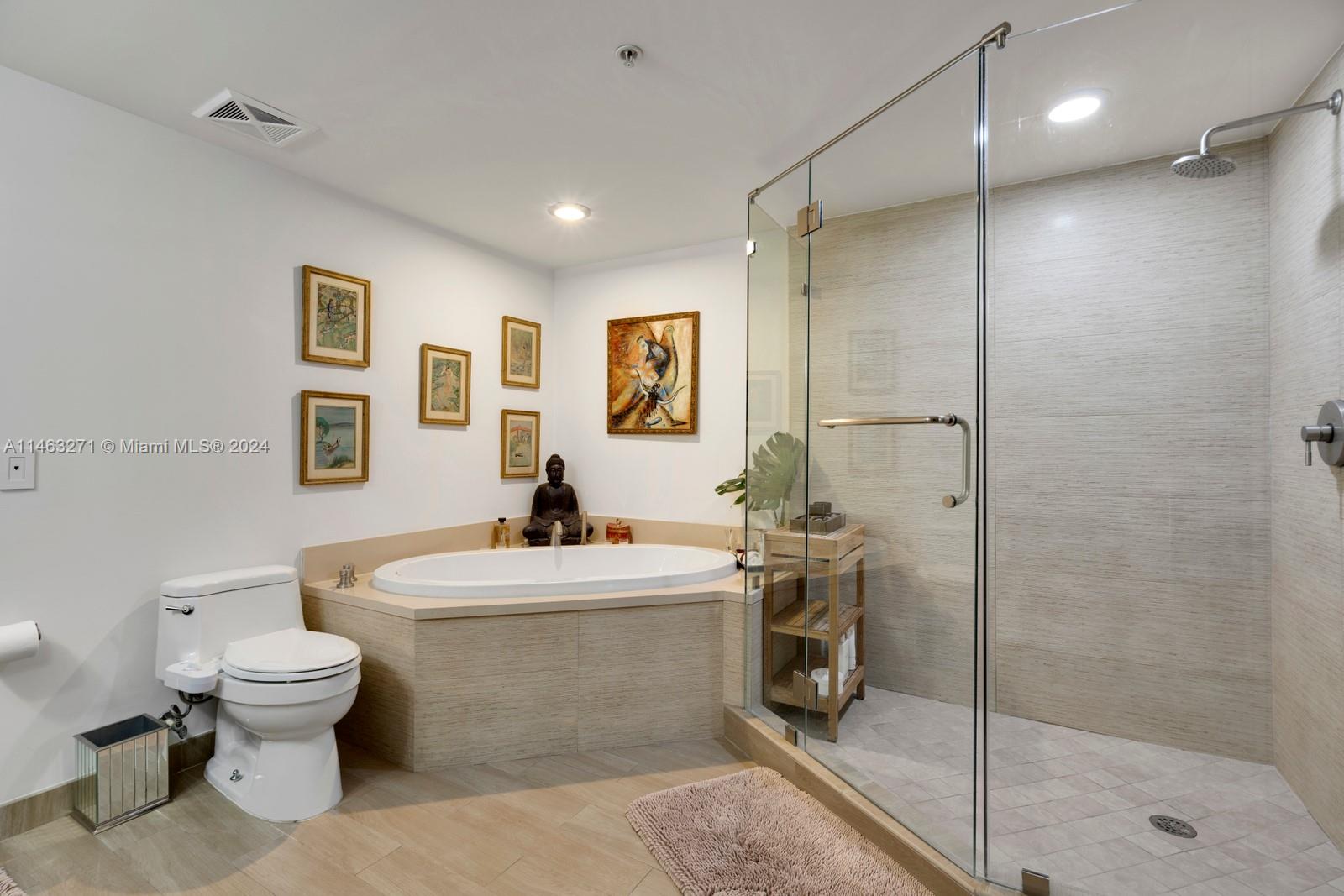 7928 East Dr Unit: 103