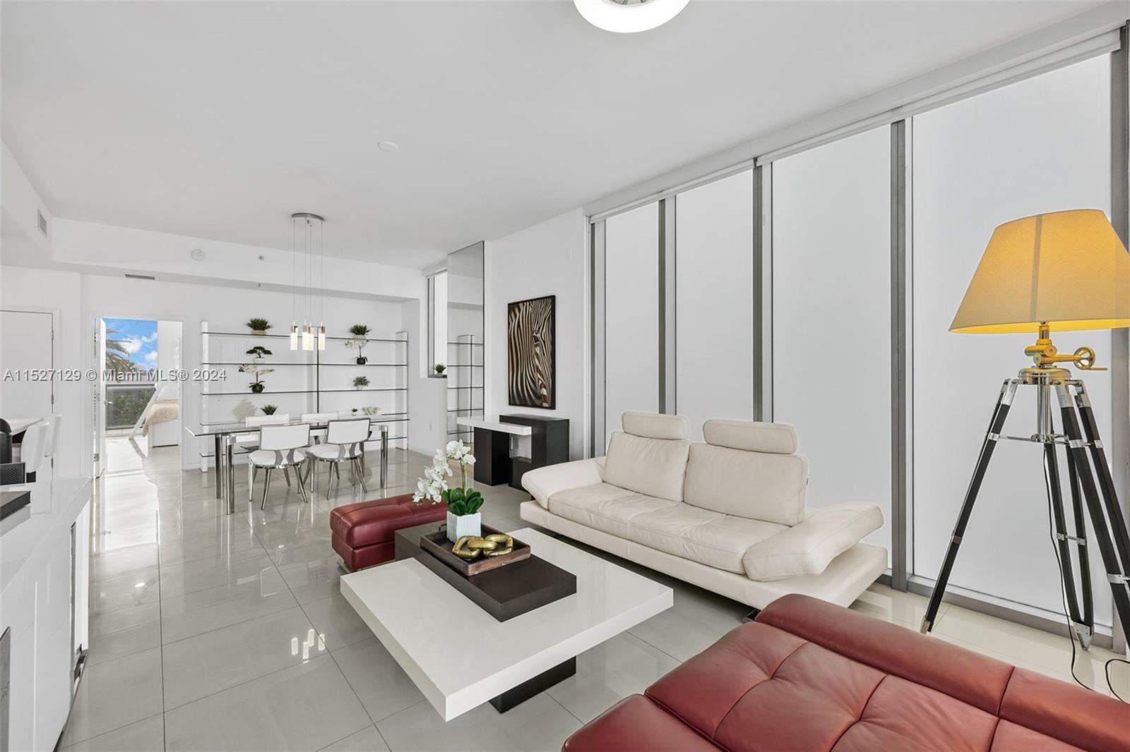 7928 East Dr Unit: 301