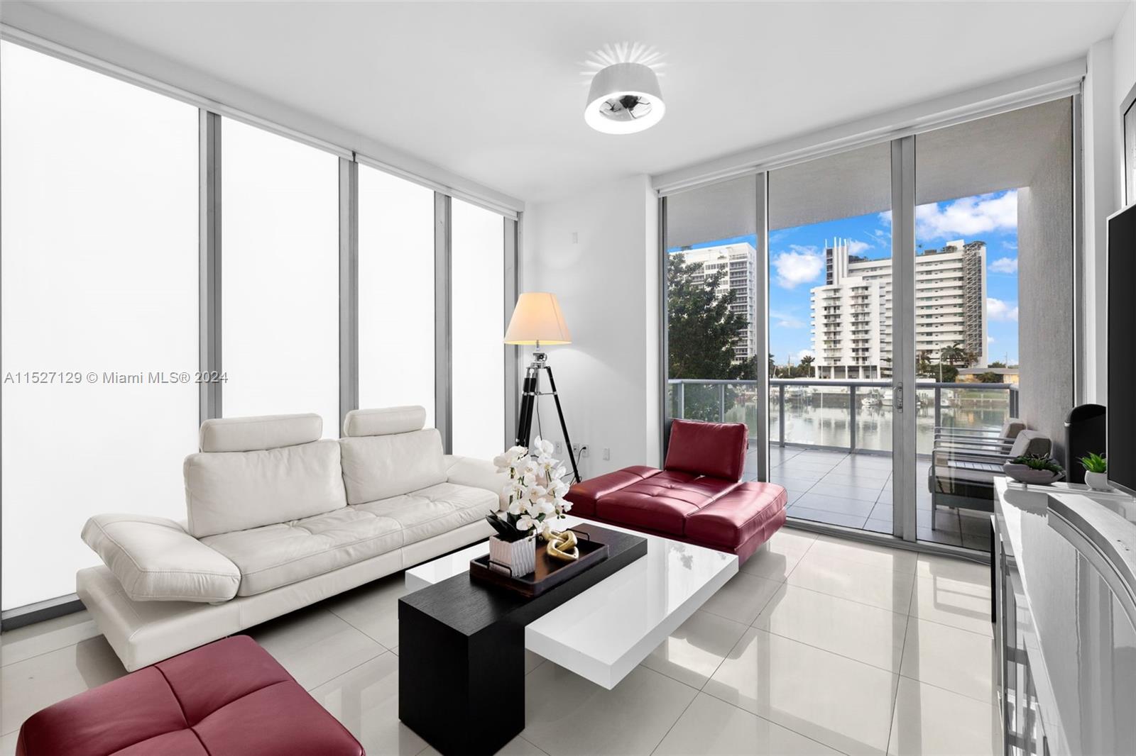 7928 East Dr Unit: 301