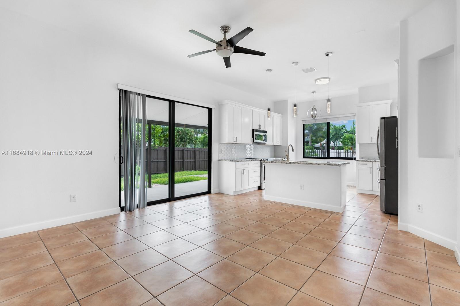 8838 NW 180 Ter