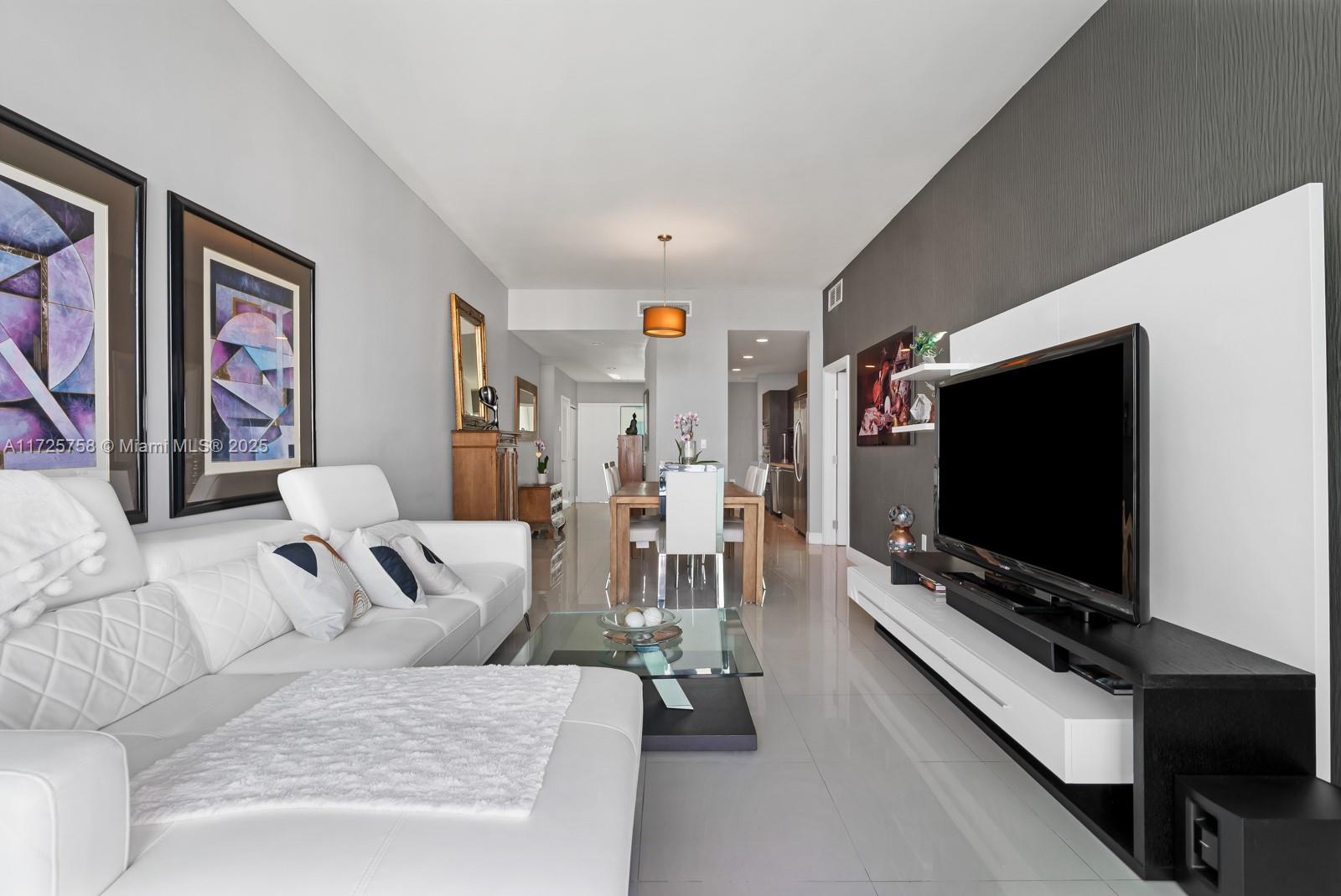 7930 E Dr # 1405