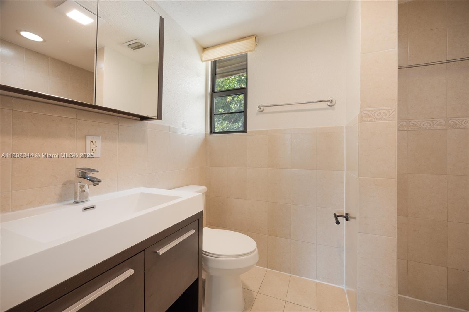 58 Glendale Dr