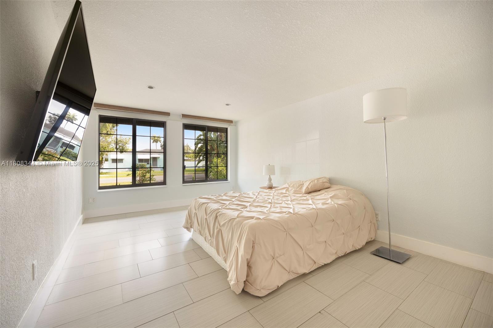 58 Glendale Dr