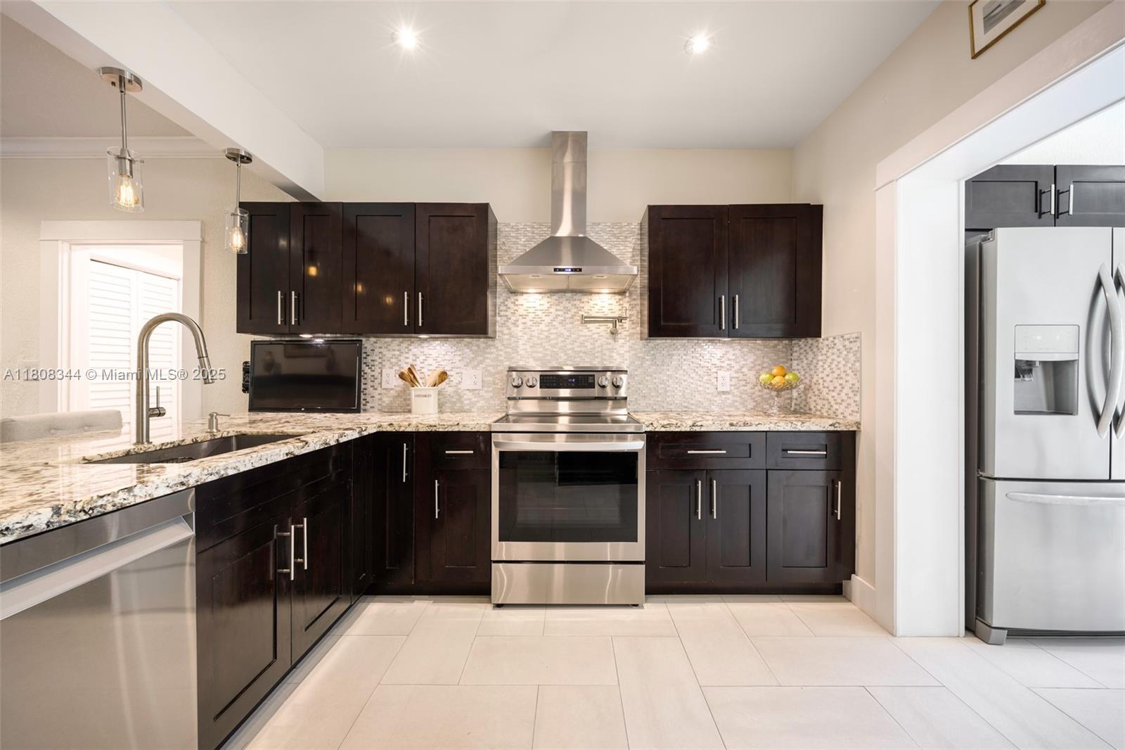 58 Glendale Dr