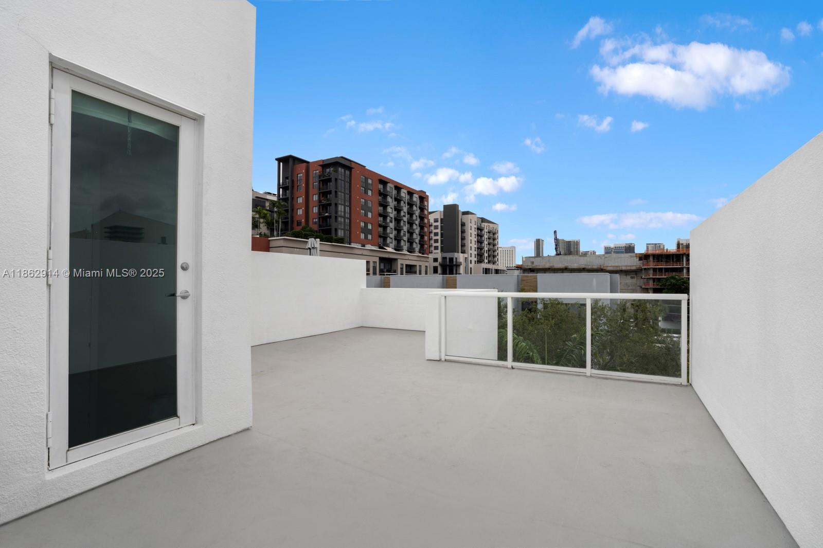 315 NE 7 ST # 315