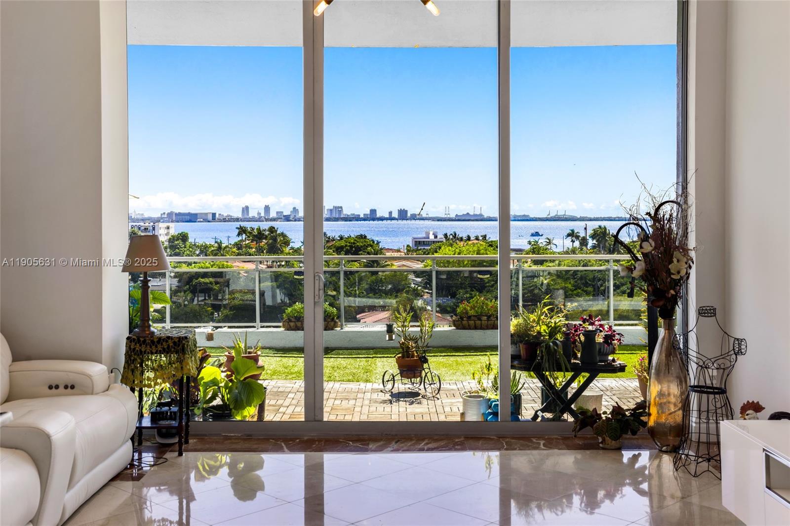 7901 Hispanola Ave # 608