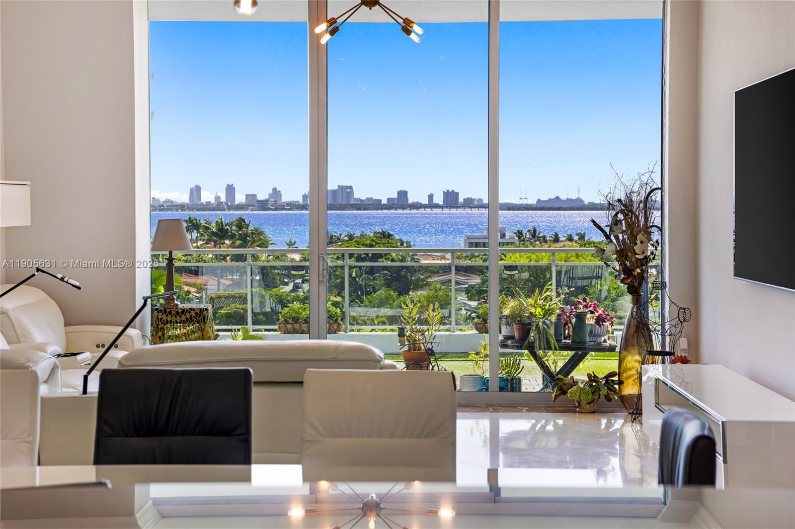 7901 Hispanola Ave # 608