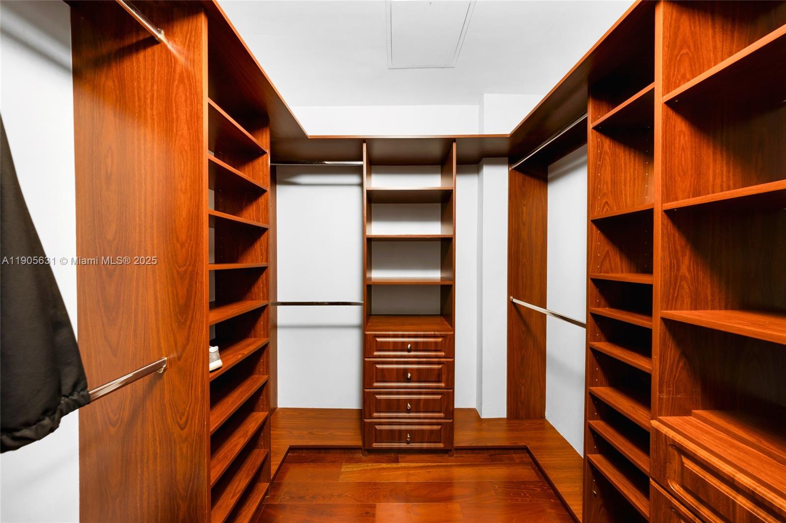 7901 Hispanola Ave # 608