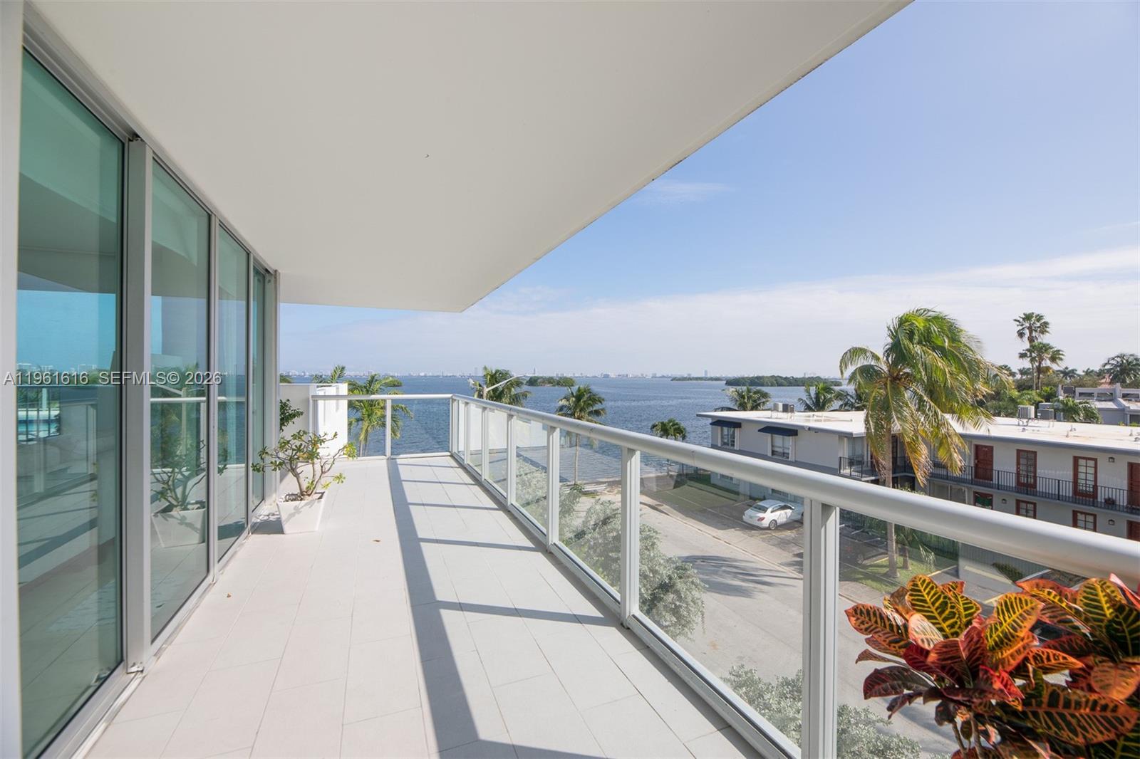 720 NE 62nd St # 313