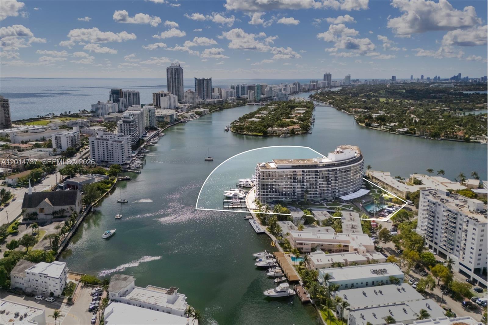 900 Bay Dr Unit: 1005 + Dock DS14