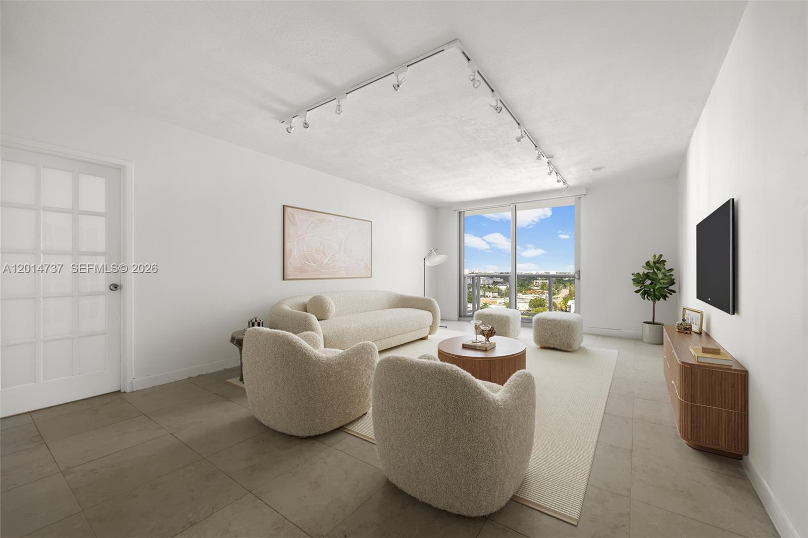 900 Bay Dr Unit: 1005 + Dock DS14