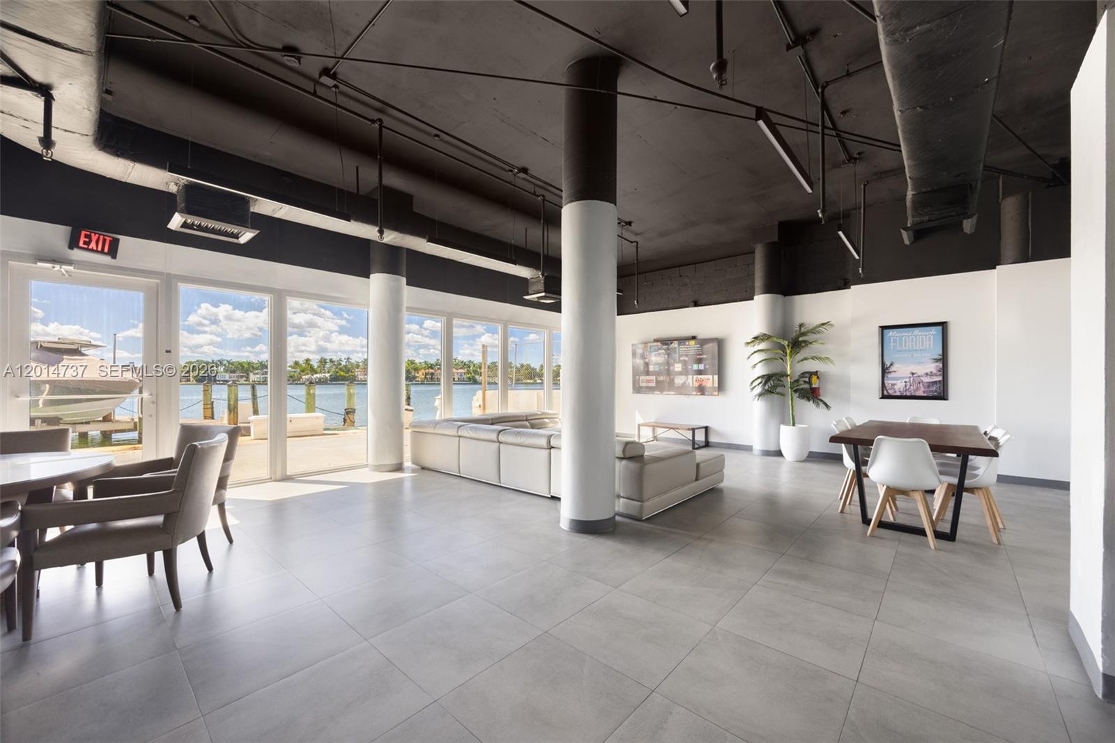 900 Bay Dr Unit: 1005 + Dock DS14
