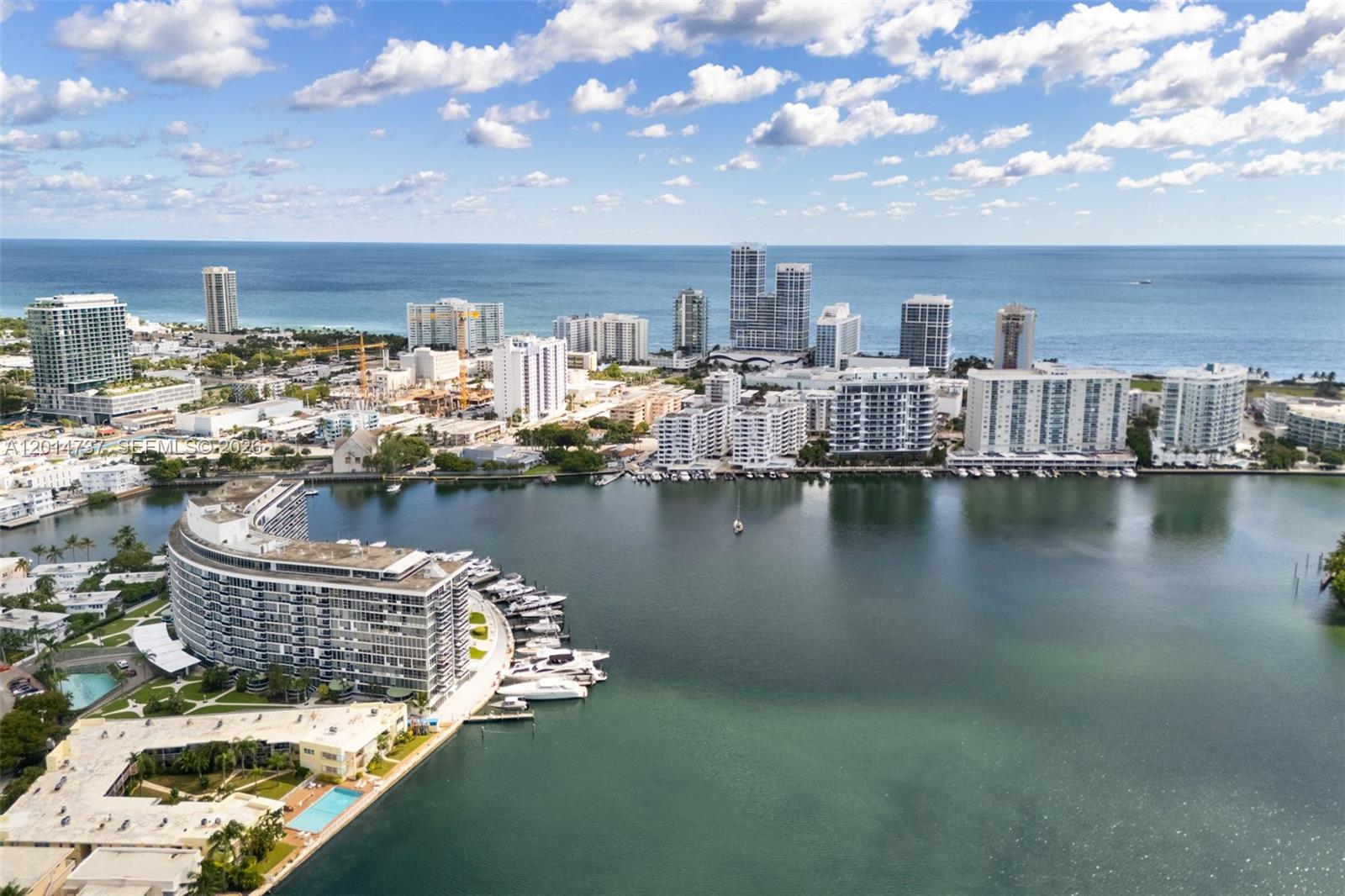 900 Bay Dr Unit: 1005 + Dock DS14