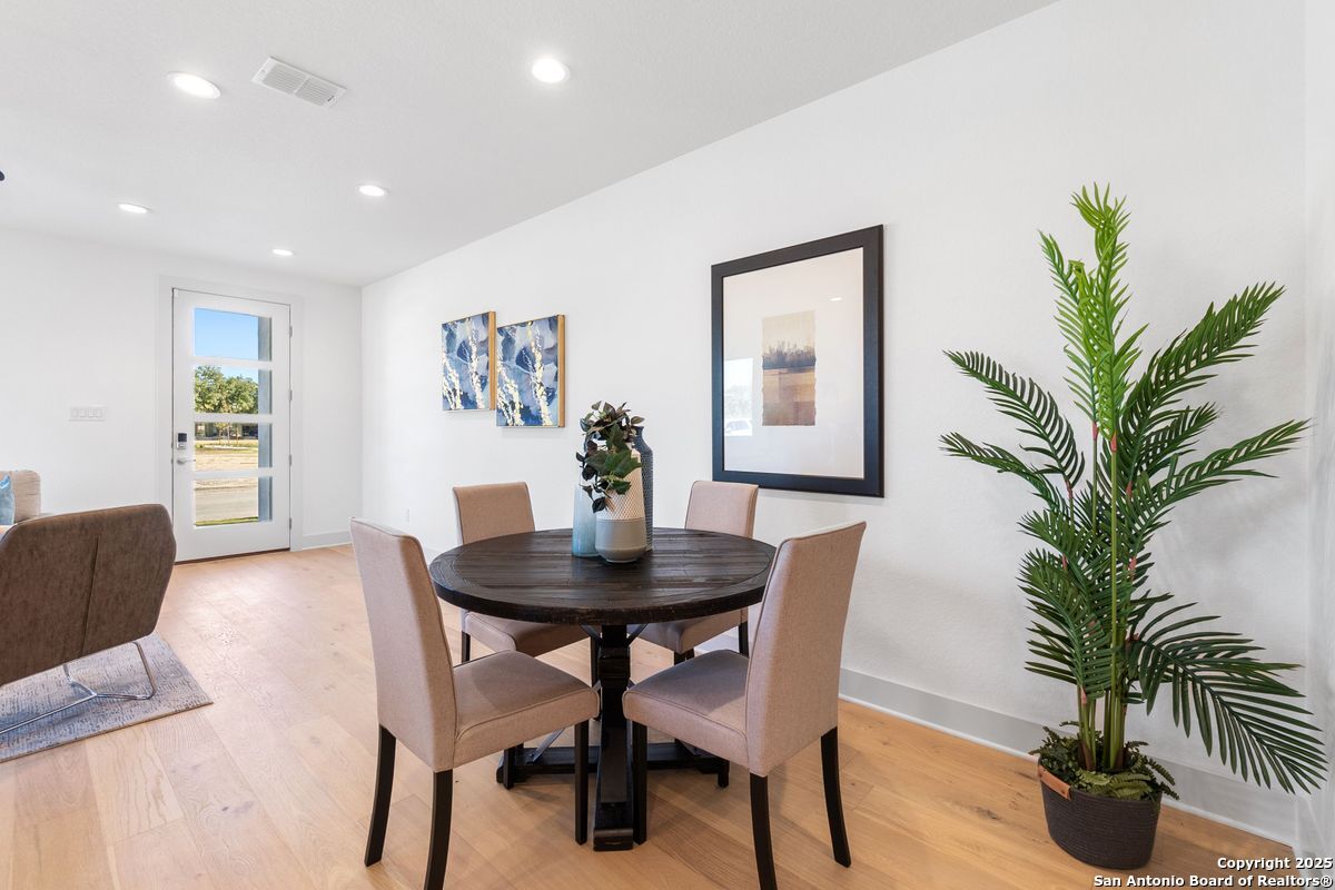 514 McMonigal Pl