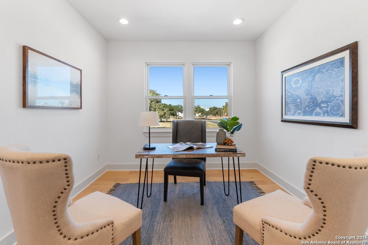 514 McMonigal Pl