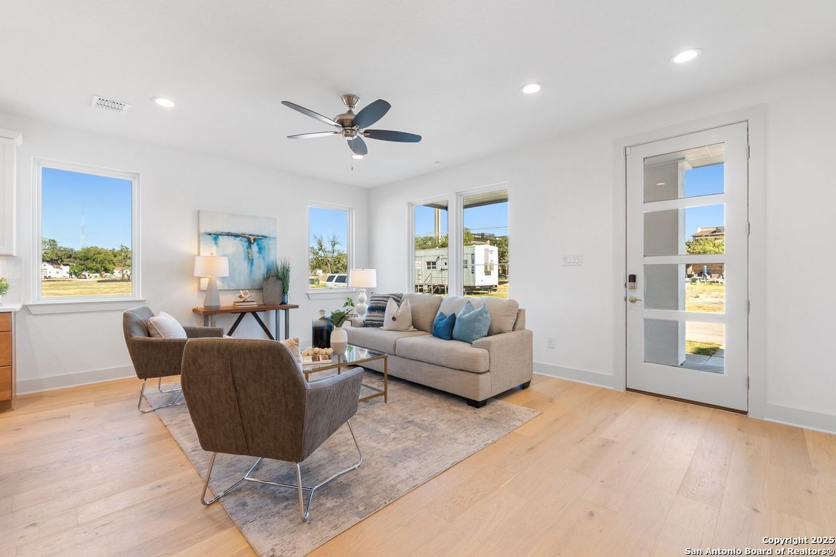 514 McMonigal Pl