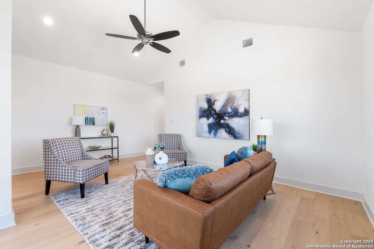514 McMonigal Pl