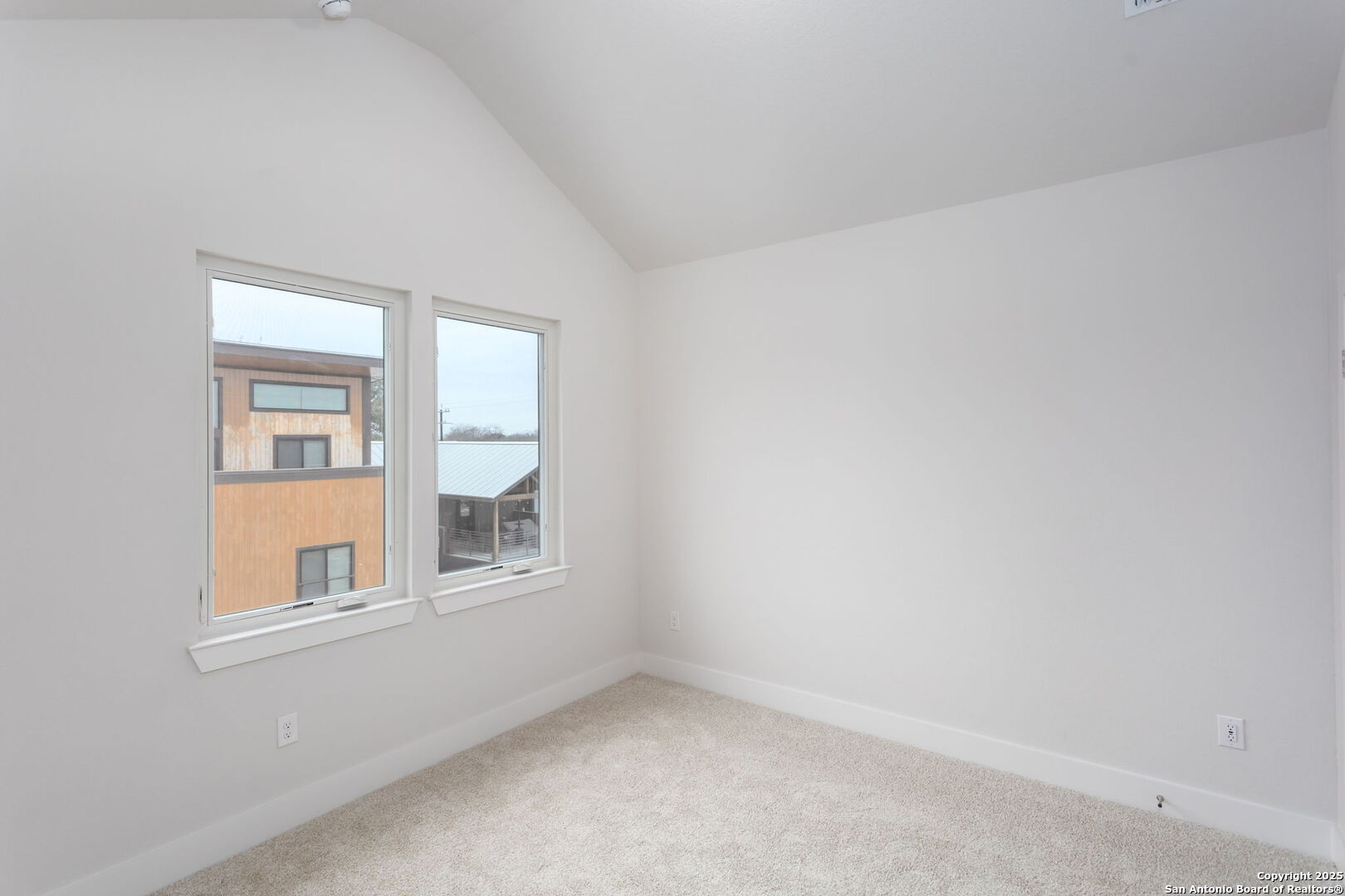 518 MCMONIGAL PL