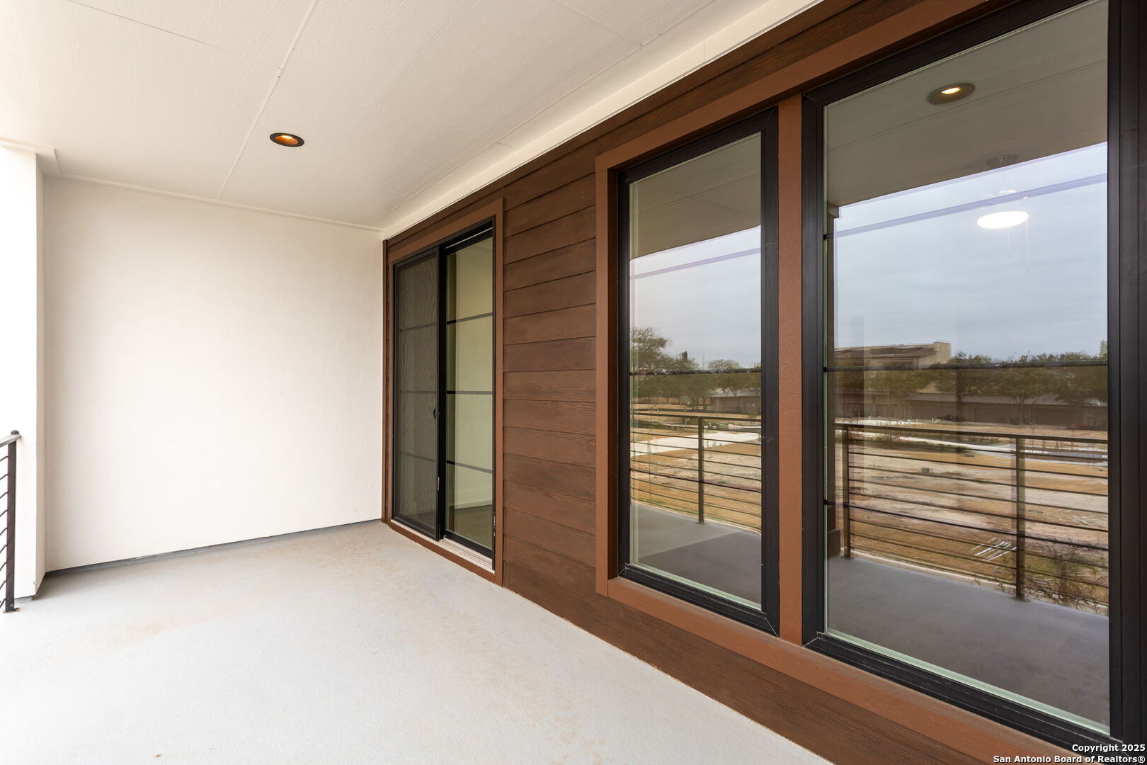 518 MCMONIGAL PL