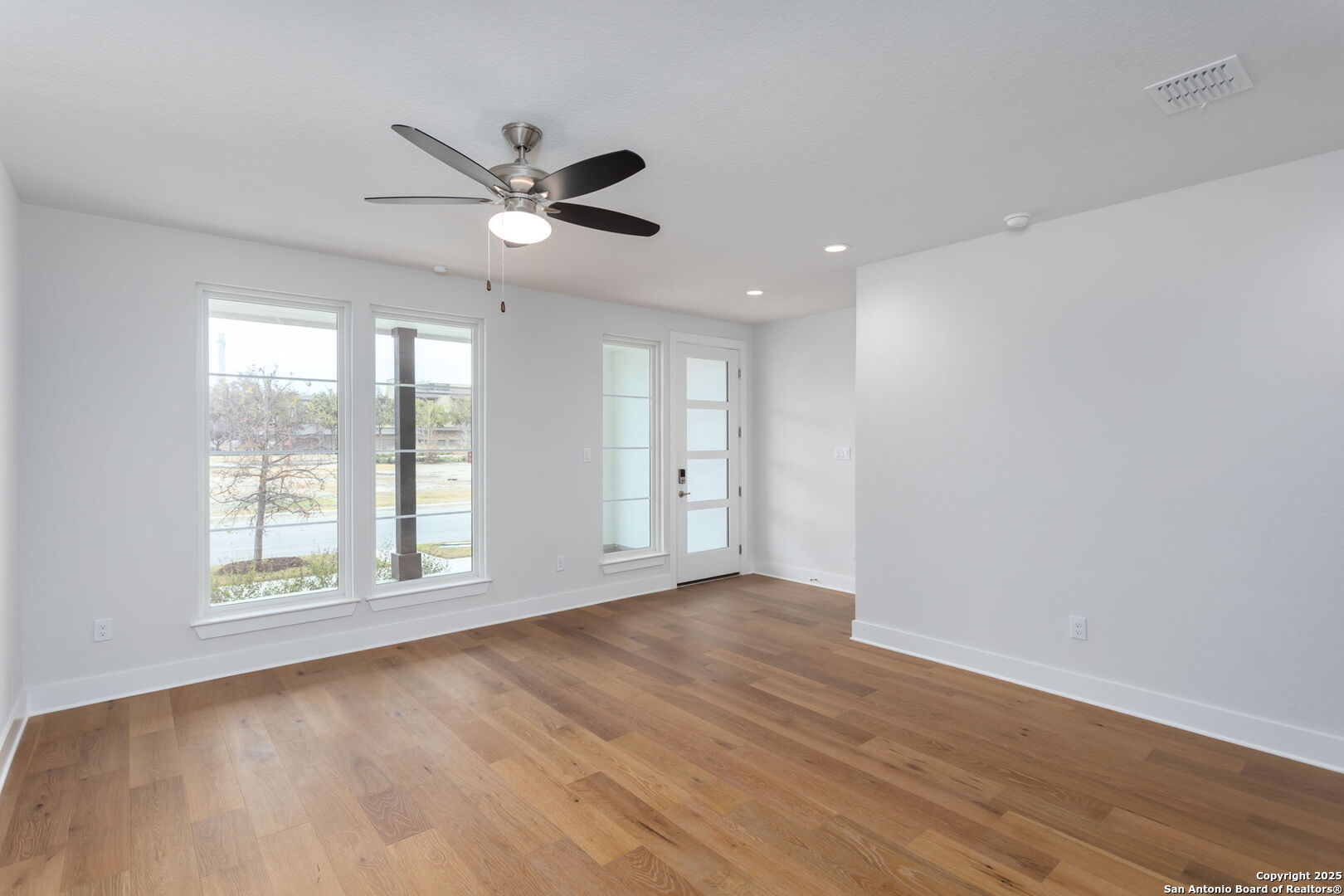 518 MCMONIGAL PL