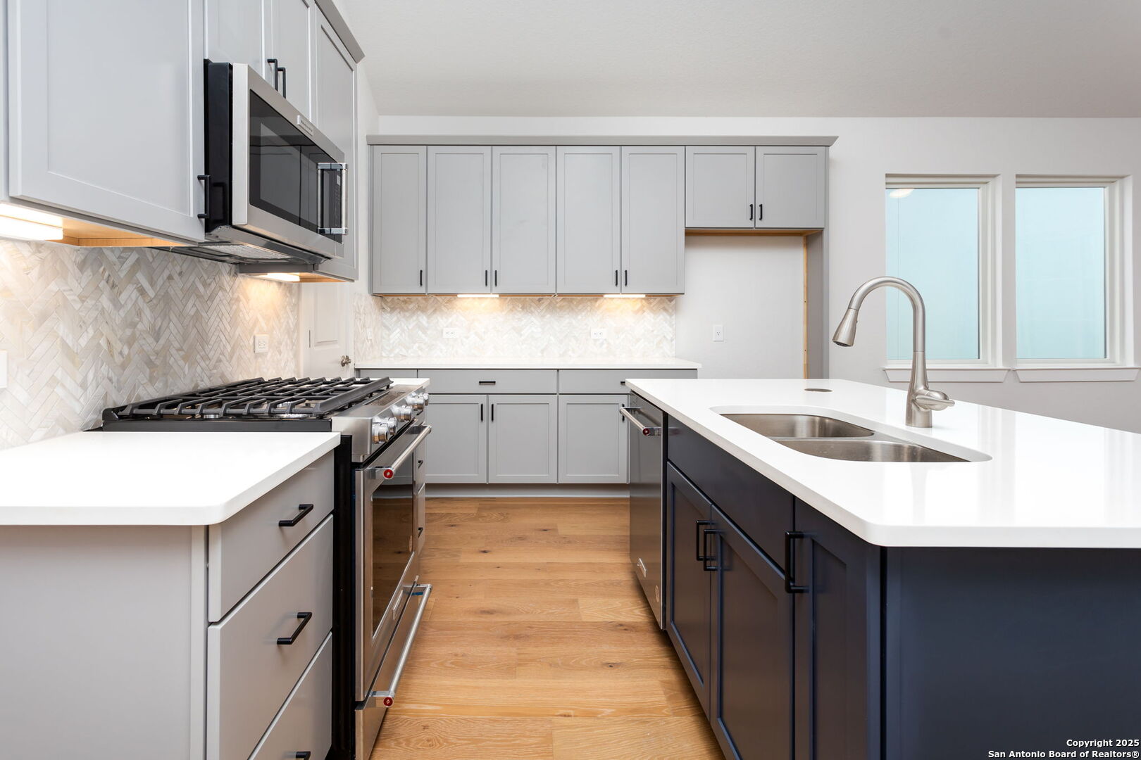 518 MCMONIGAL PL