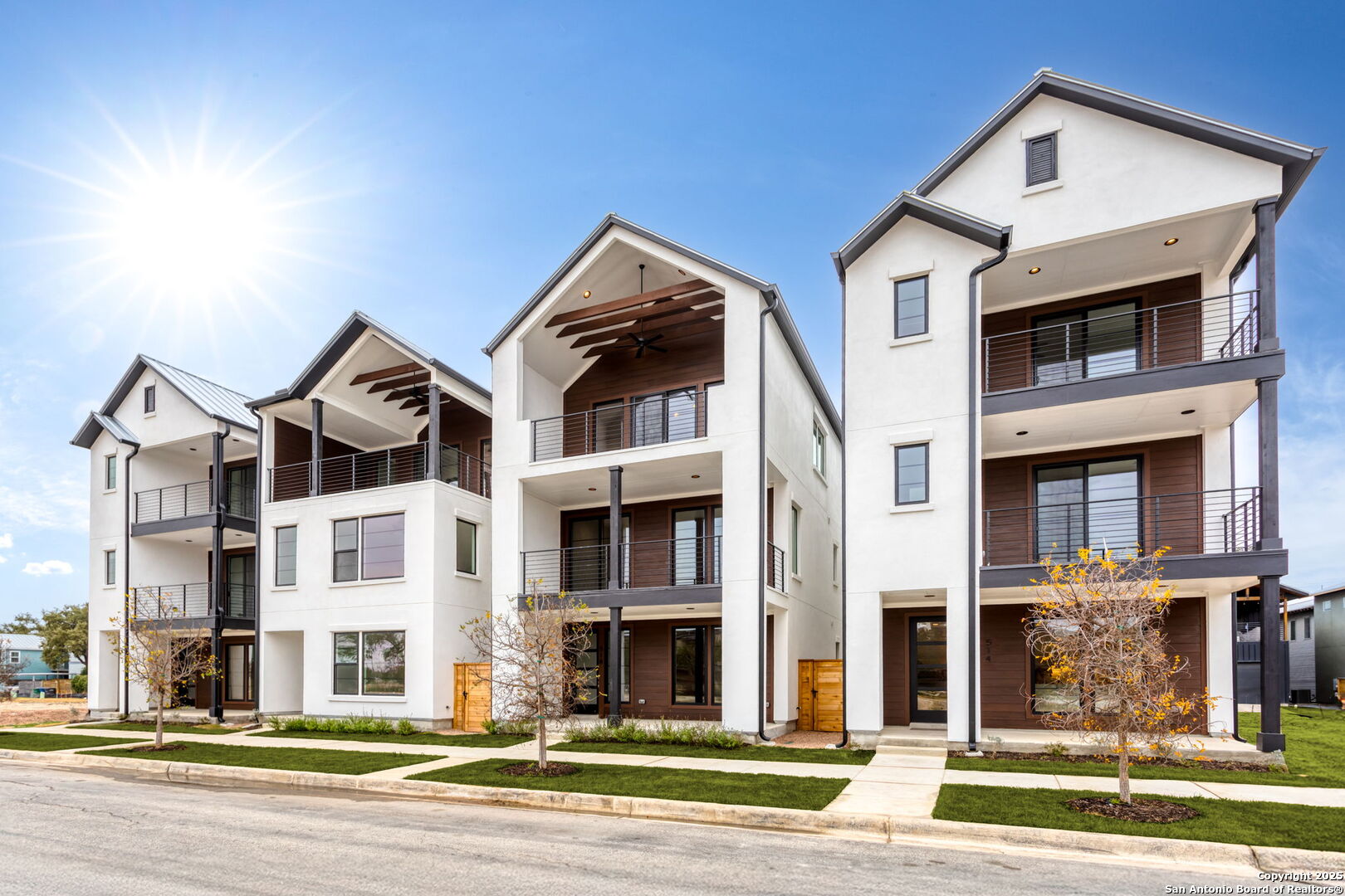 518 MCMONIGAL PL