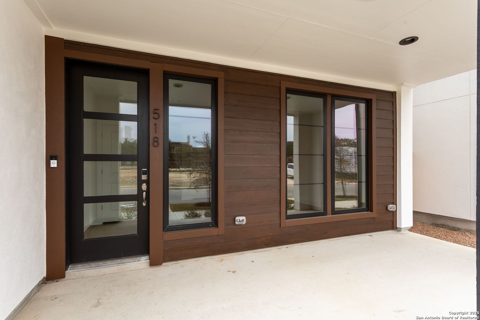 518 MCMONIGAL PL