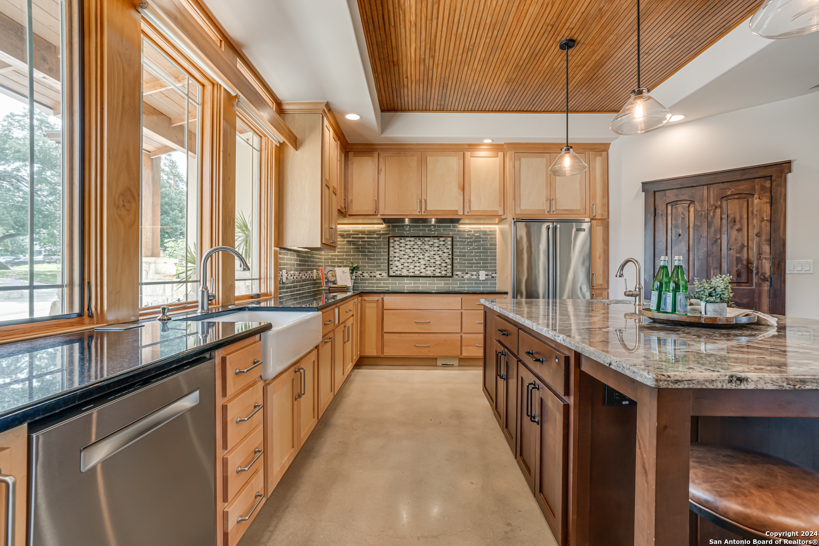4118 GREENSBORO DR