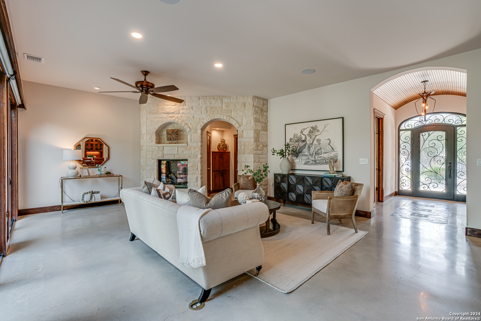 4118 GREENSBORO DR