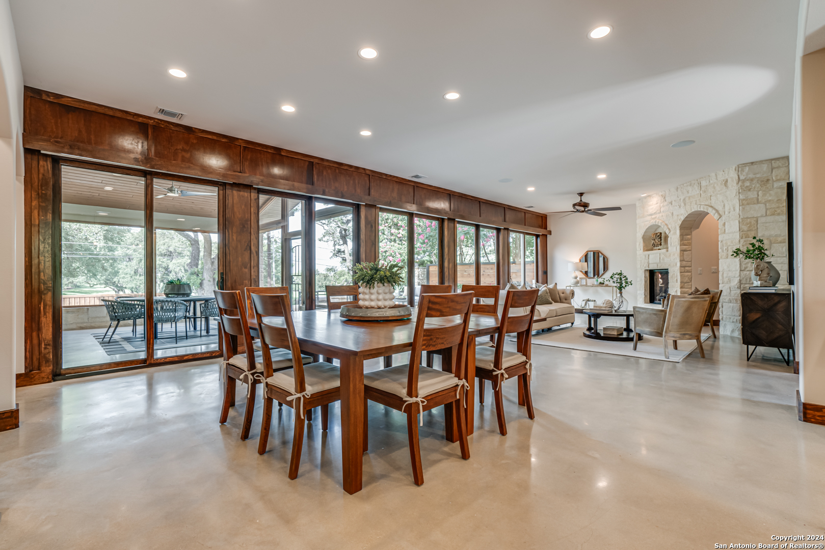 4118 GREENSBORO DR