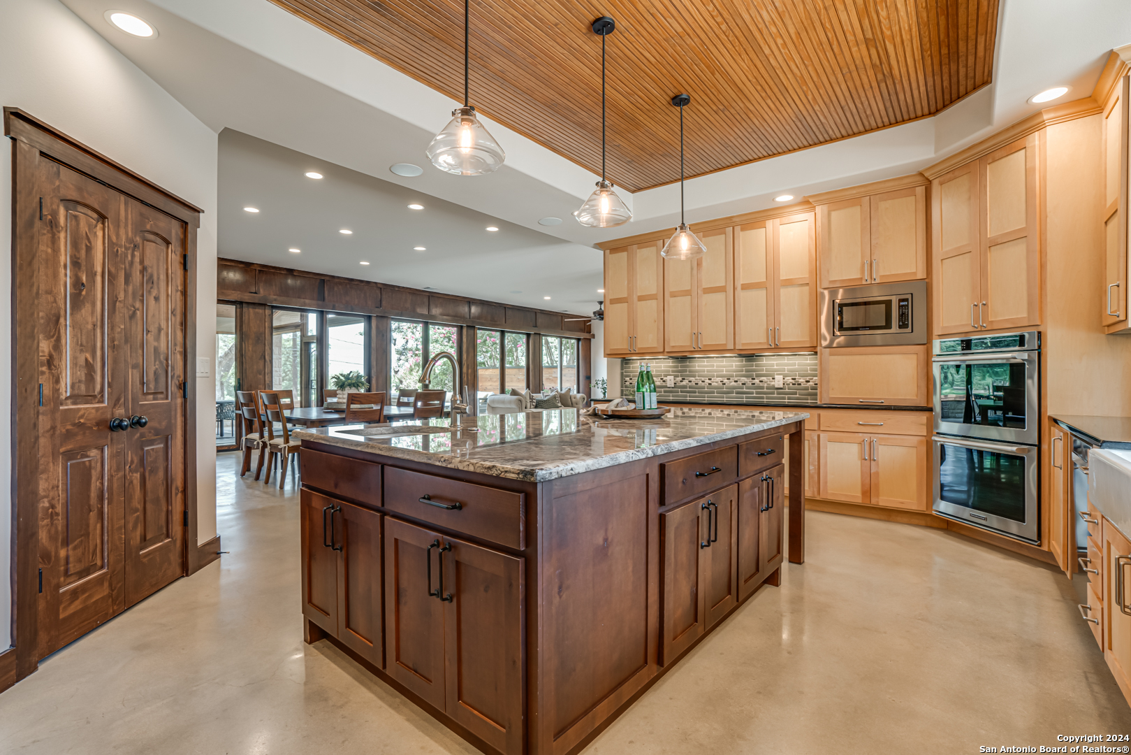 4118 GREENSBORO DR