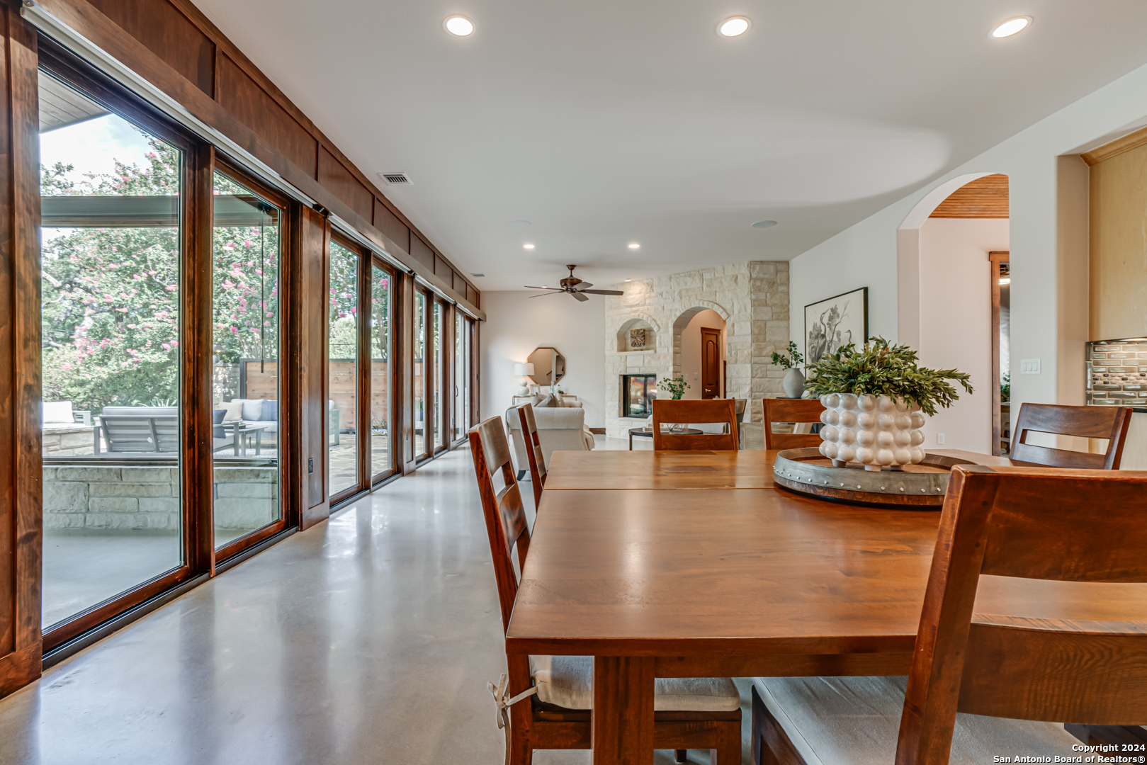 4118 GREENSBORO DR