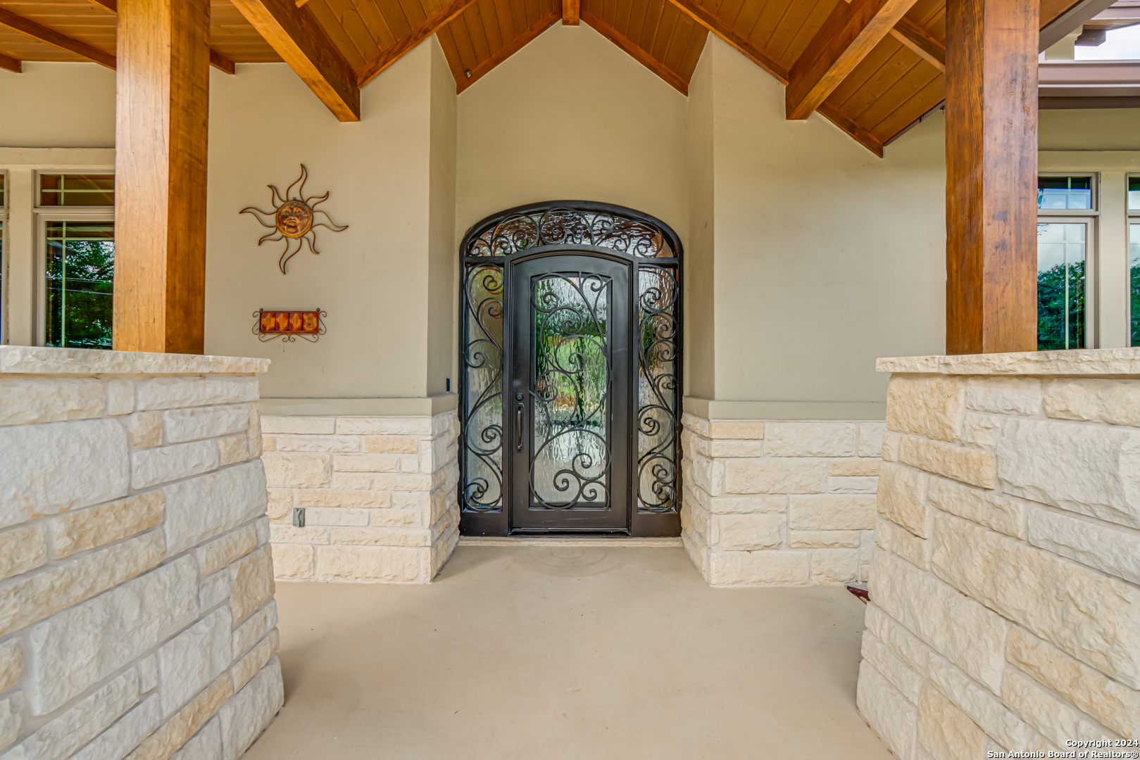 4118 GREENSBORO DR