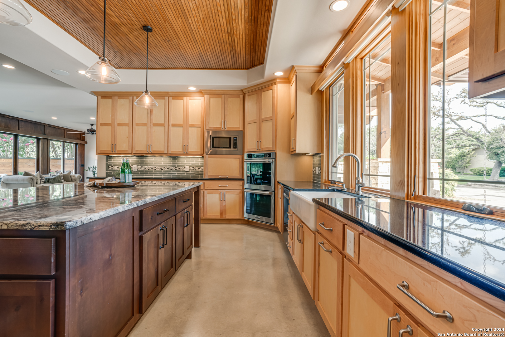 4118 GREENSBORO DR