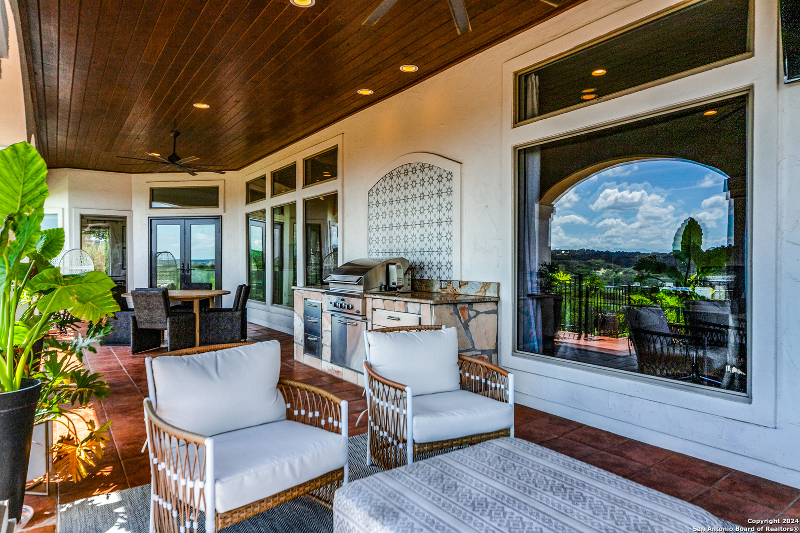 363 Grayhawk