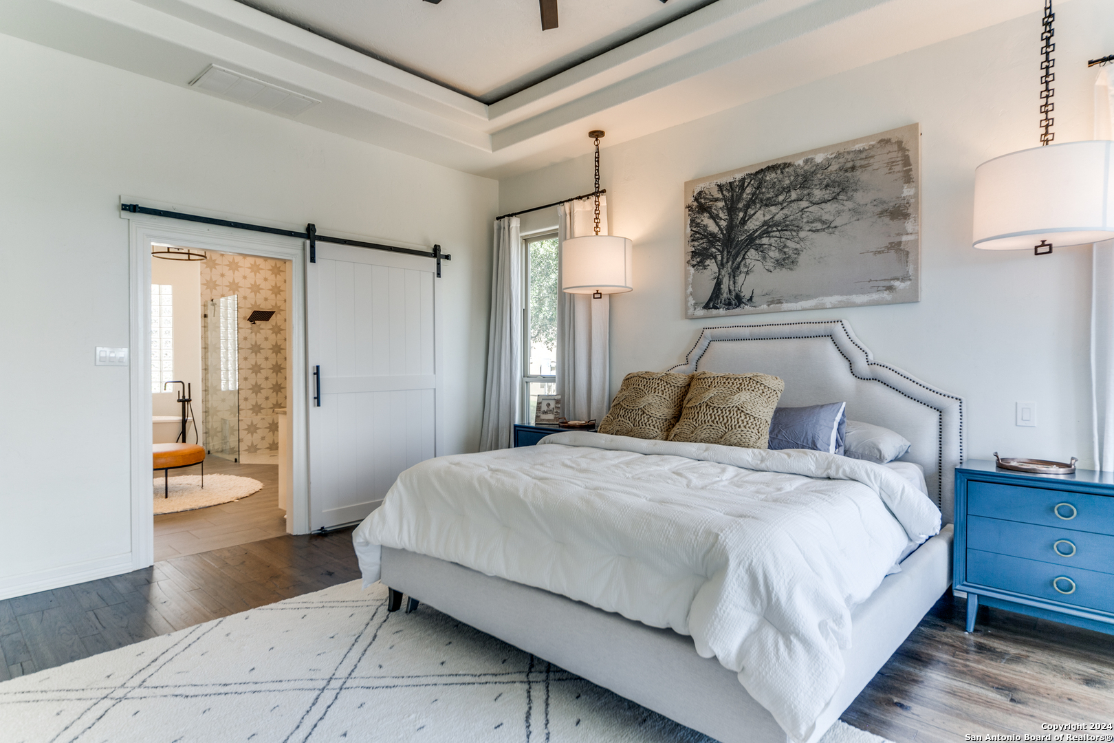 363 Grayhawk
