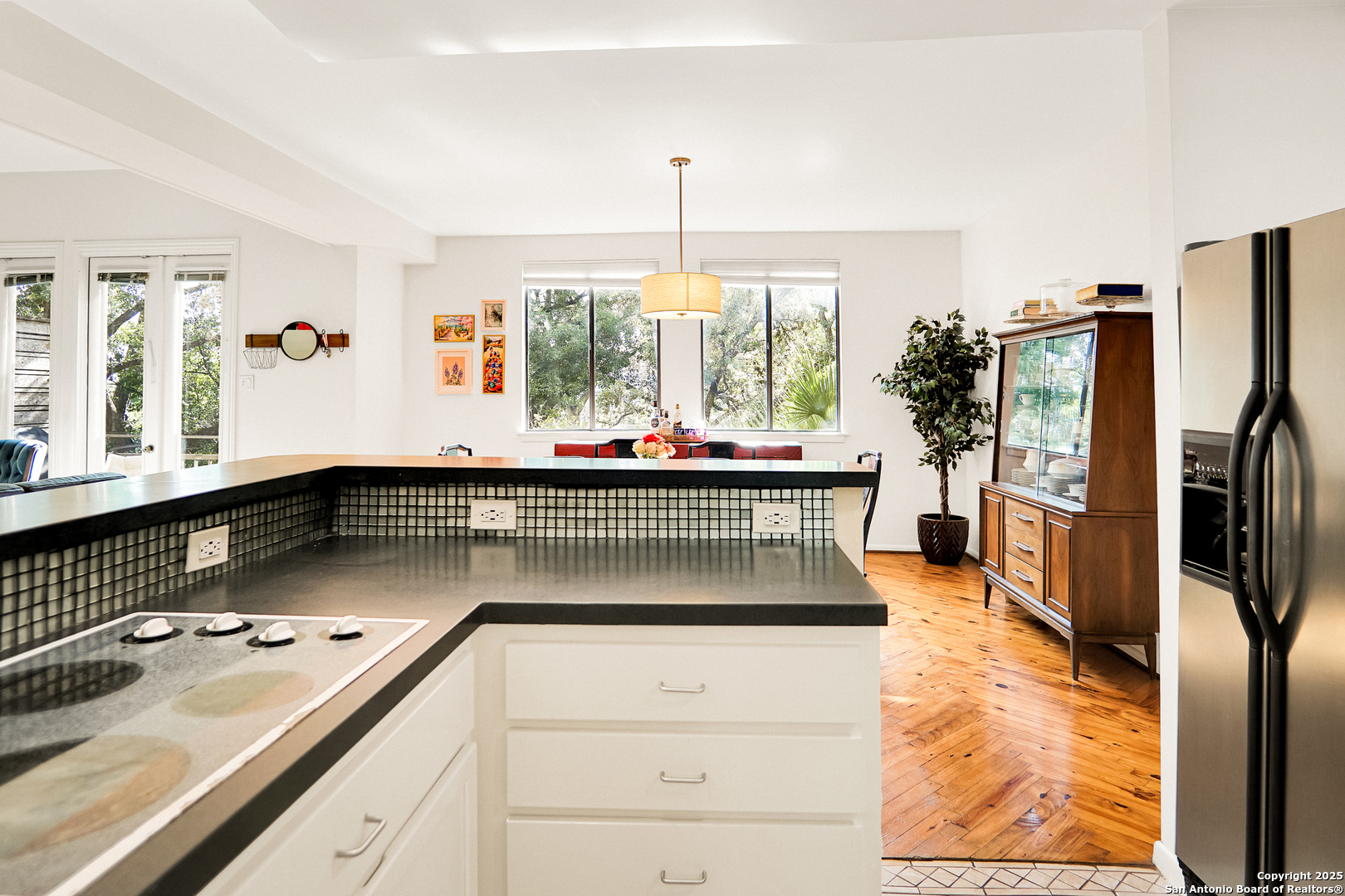 4001 N New Braunfels 1624