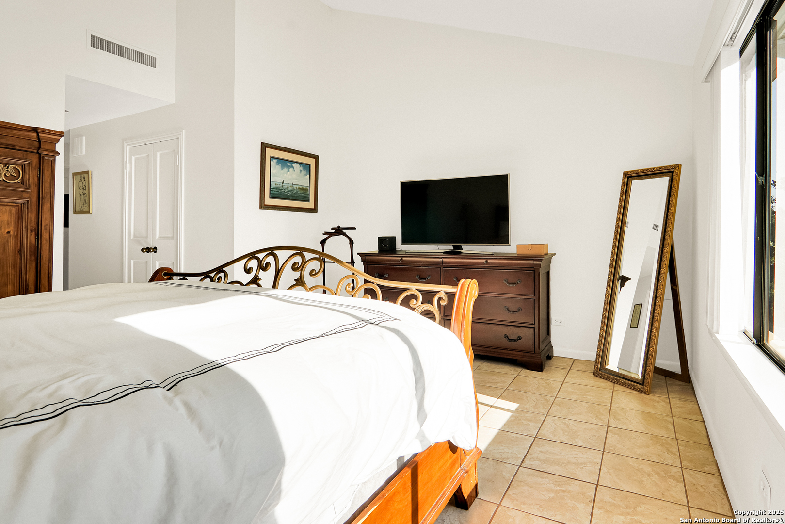 4001 N New Braunfels 1624
