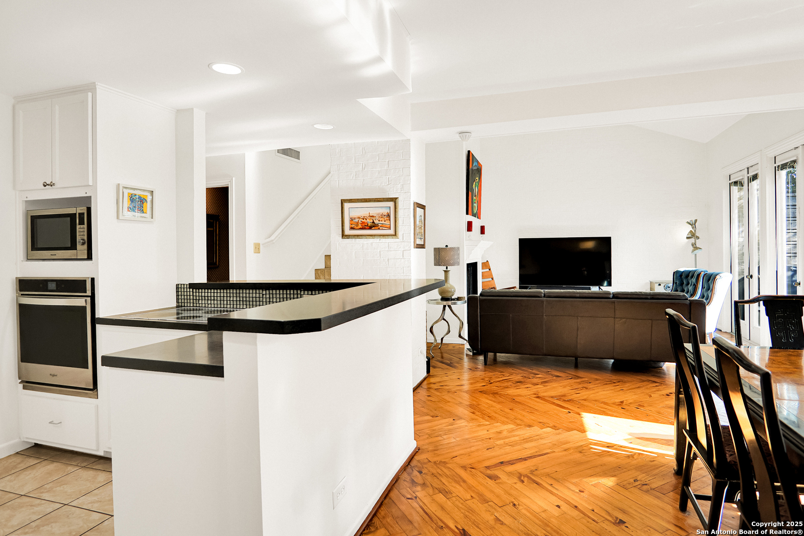 4001 N New Braunfels 1624