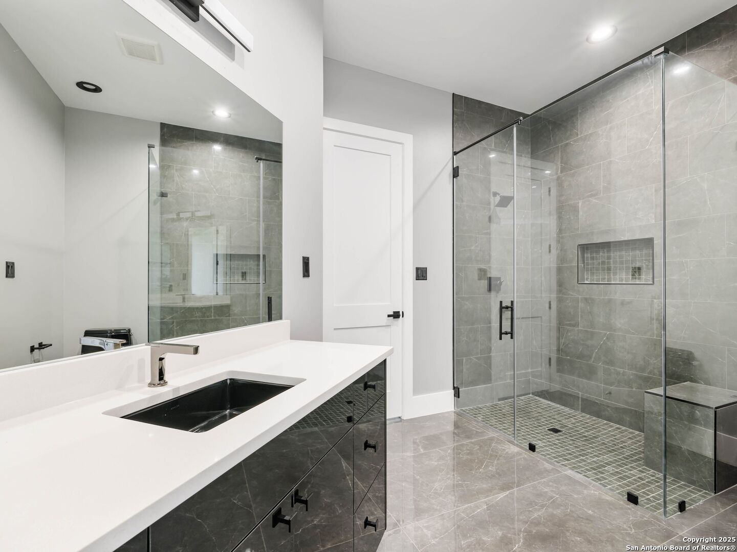 25003 Miranda Ridge