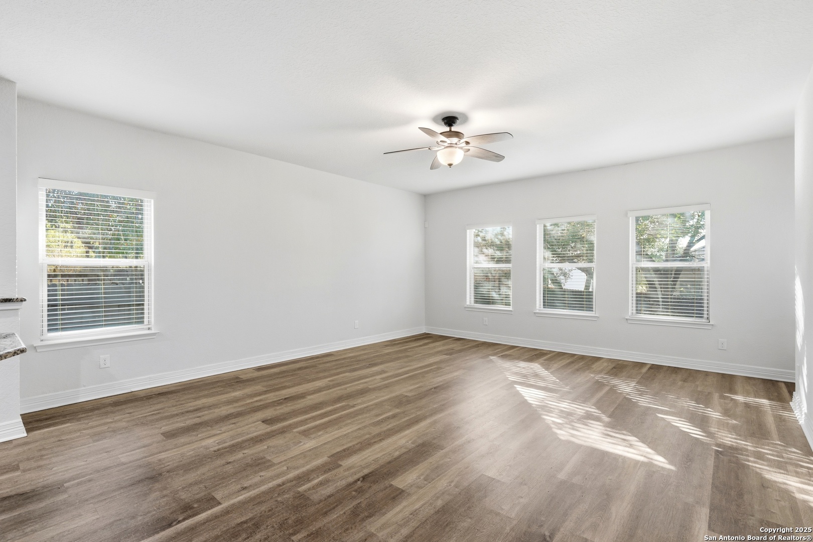 10422 Gazelle Cliff
