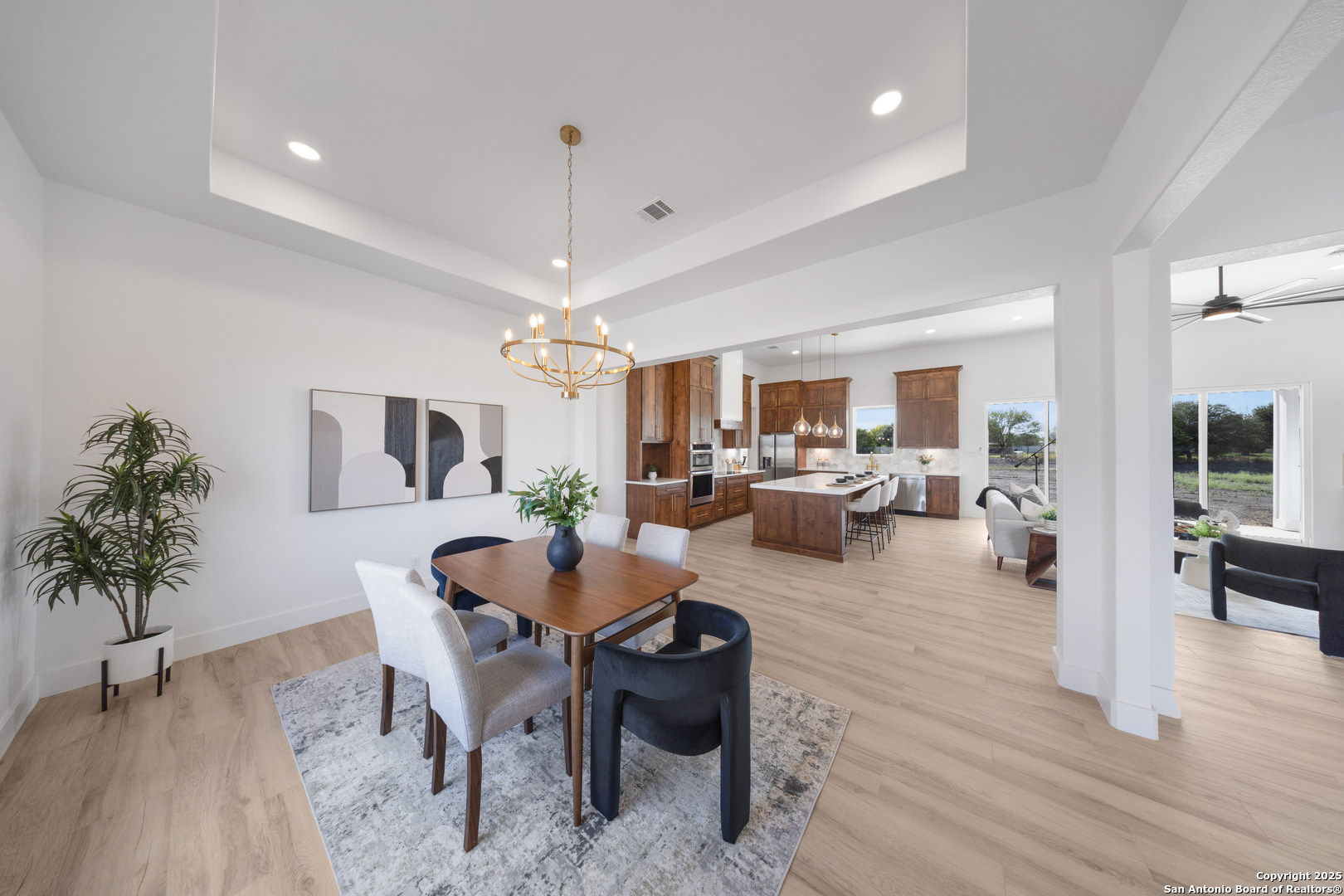 222 Double Creek Loop