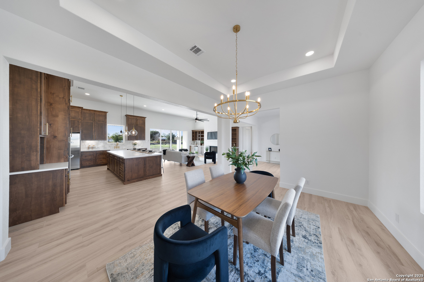 222 Double Creek Loop